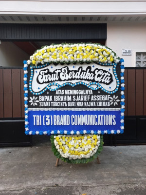 Papan Bunga Duka di Tigo Lurah